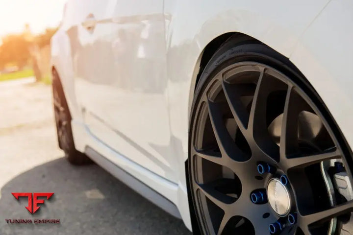 HYUNDAI VELOSTER TURBO on custom forged wheels