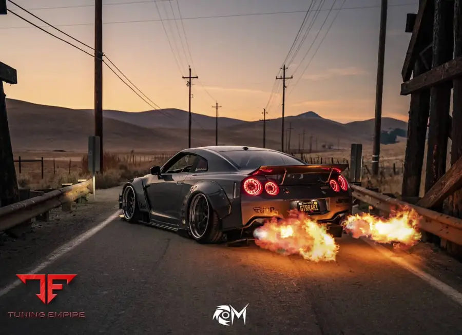 IPE NISSAN GT-R (R35)