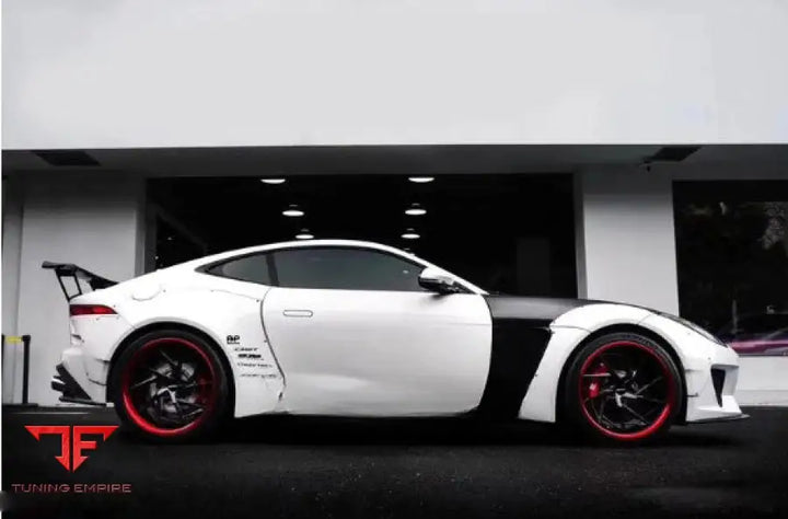 JAGUAR F-TYPE X152 2014 + CARBON BODY KIT