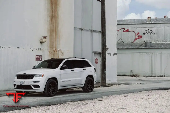 JEEP GRAND CHEROKEE on custom forged wheels