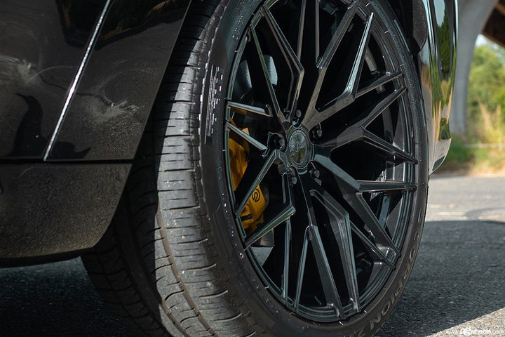 JEEP GRAND CHEROKEE TRACKHAWK on custom forged wheels
