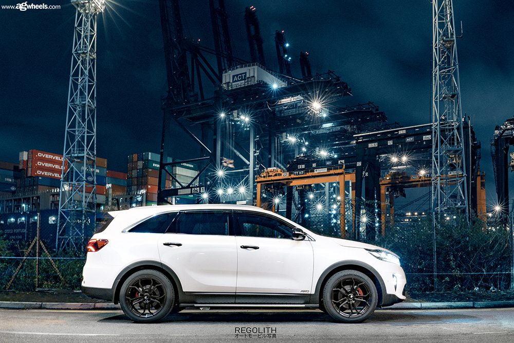 KIA SORENTO on custom forged wheels