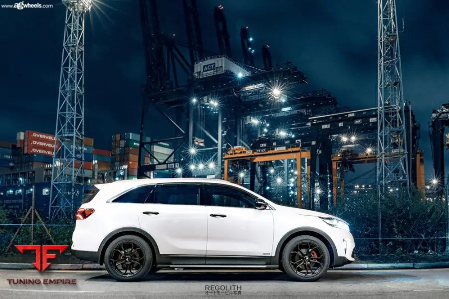 KIA SORENTO on custom forged wheels