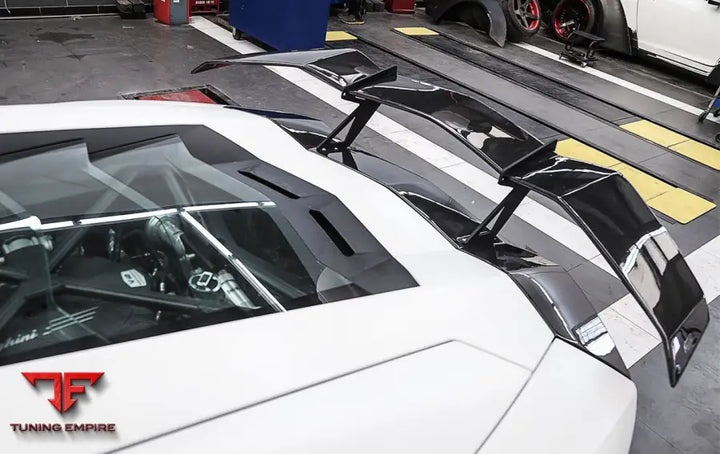 LAMBORGHINI AVENTADOR CARBON REAR WINGS
