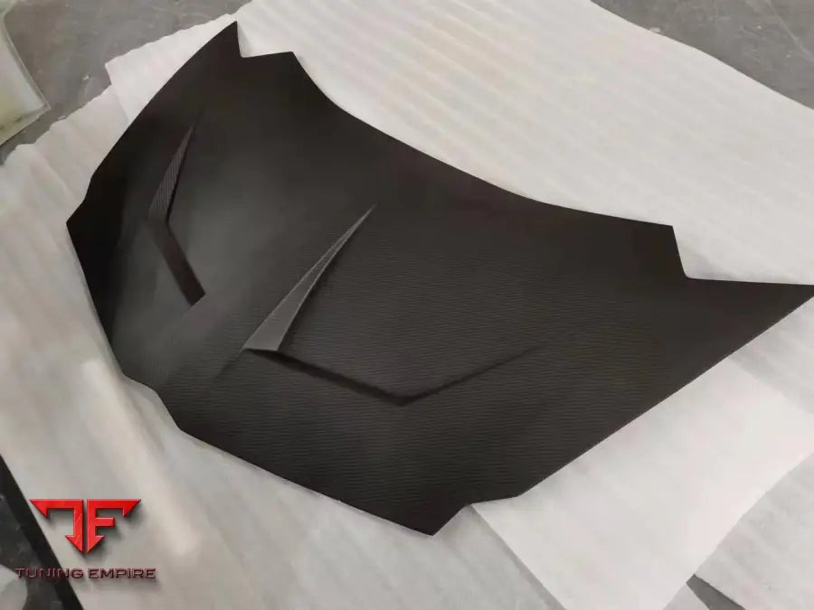 LAMBORGHINI AVENTADOR LP700-4 CARBON FIBER FRONT BONNET HOOD