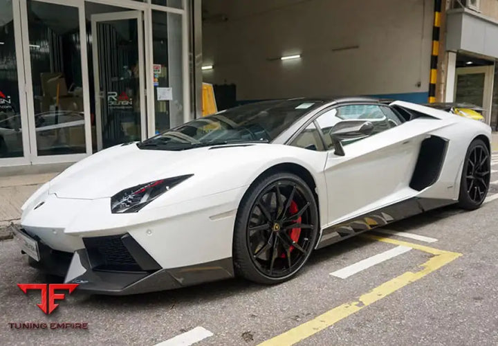 LAMBORGHINI AVENTADOR LP700 BODY KIT