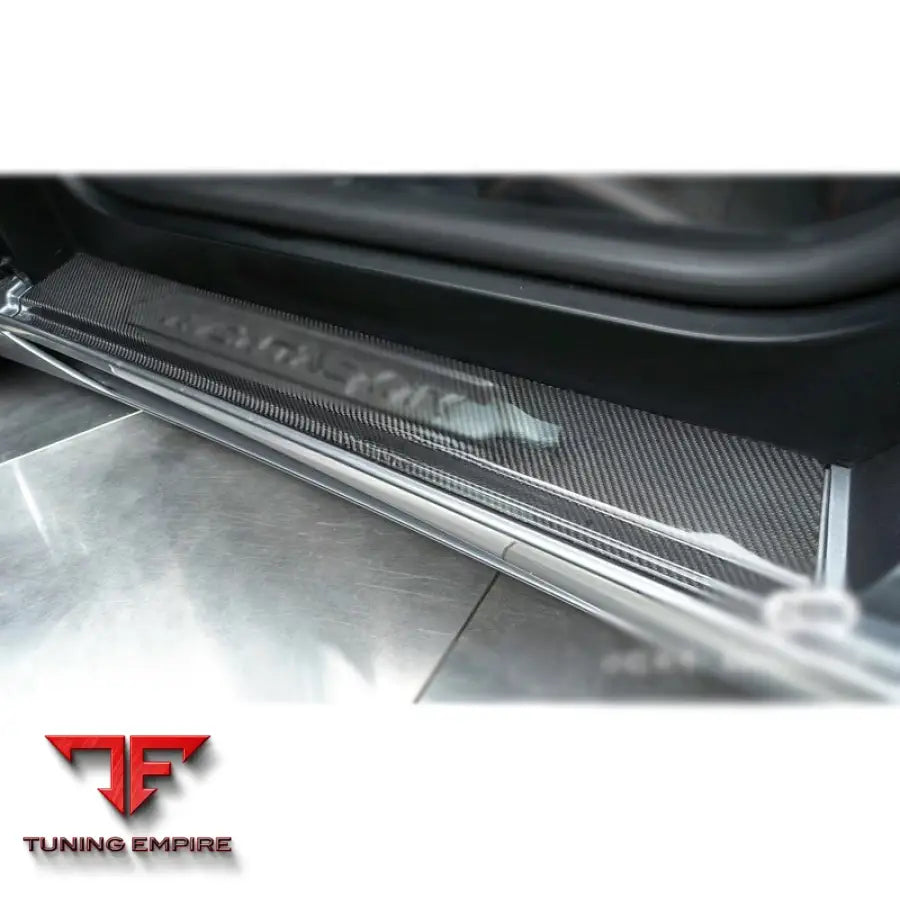LAMBORGHINI AVENTADOR LP700 LP720 CARBON FIBER BODY KIT