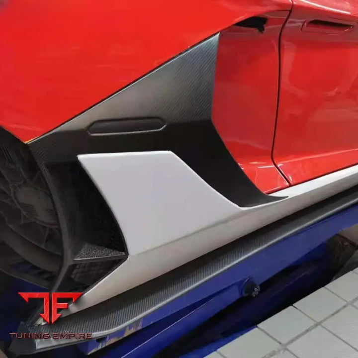 LAMBORGHINI AVENTADOR LP700/LP720 SVI UPGRADE DRY CARBON FIBER BODY KIT PARTS