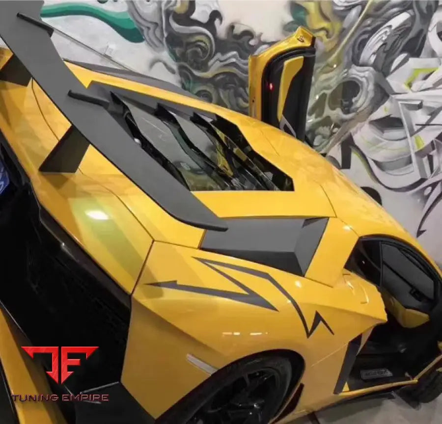 LAMBORGHINI AVENTADOR LP700/LP720 TO LP750 SV BODY KIT