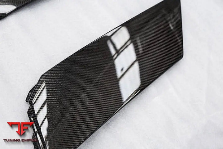LAMBORGHINI AVENTADOR LP700 & LP740 COUPE OEM STYLE CARBON FIBER REAR INTAKE PANEL BSD