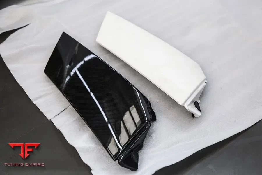 Lamborghini Aventador Lp700 @ Lp740 Coupe Carbon Fiber Rear Intake Panel (Front) Bsd