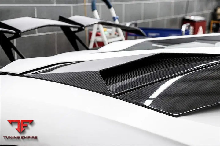 LAMBORGHINI AVENTADOR LP700 & LP740 COUPE & ROADSTER BKSS STYLE CARBON FIBER REAR SIDE SCOOPS BSD