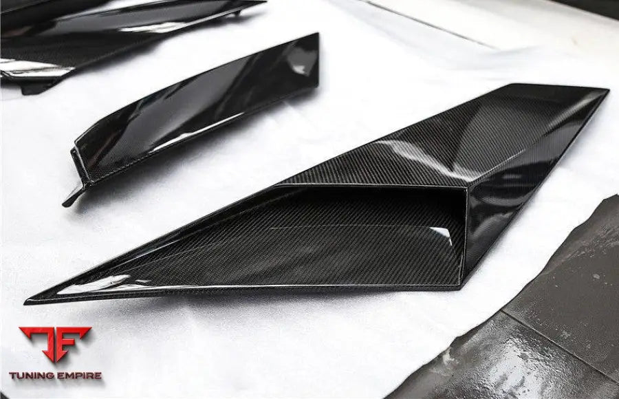LAMBORGHINI AVENTADOR LP700 & LP740 COUPE & ROADSTER BKSS STYLE CARBON FIBER REAR SIDE SCOOPS BSD