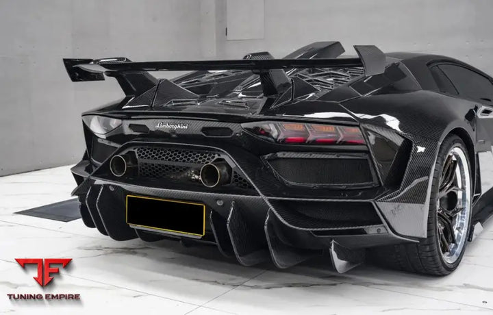 LAMBORGHINI AVENTADOR LP700 RAZOR BODY KIT