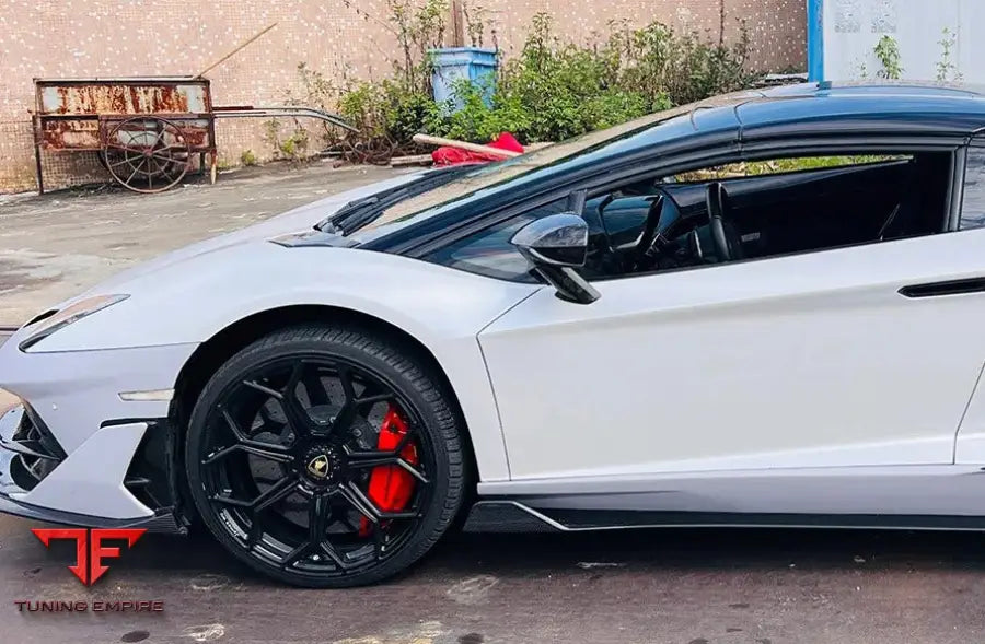 LAMBORGHINI AVENTADOR ROADSTER SVJ CARBON FIBER PARTS