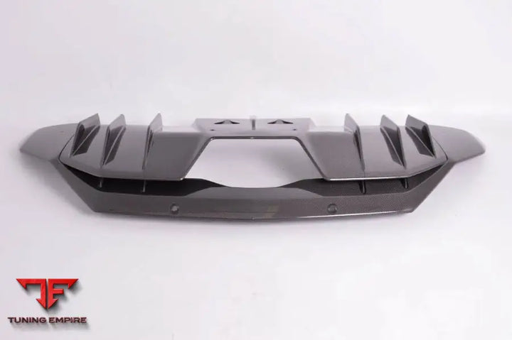 LAMBORGHINI AVENTADOR S LP740 CARBON FIBER BODY KIT