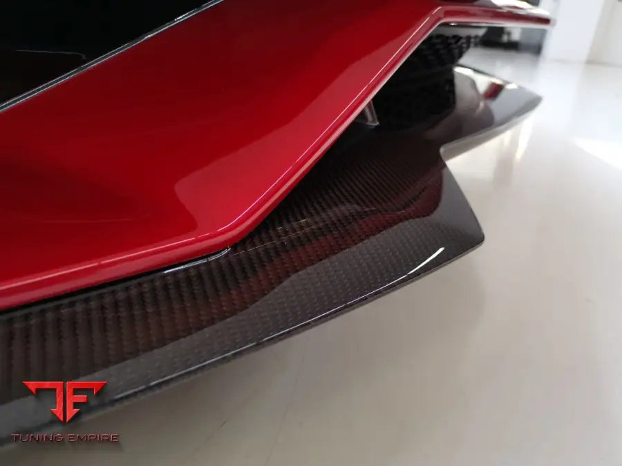 LAMBORGHINI AVENTADOR S LP740 CARBON FIBER BODY KIT
