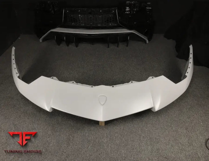 LAMBORGHINI AVENTADOR CARBON BODY KITS