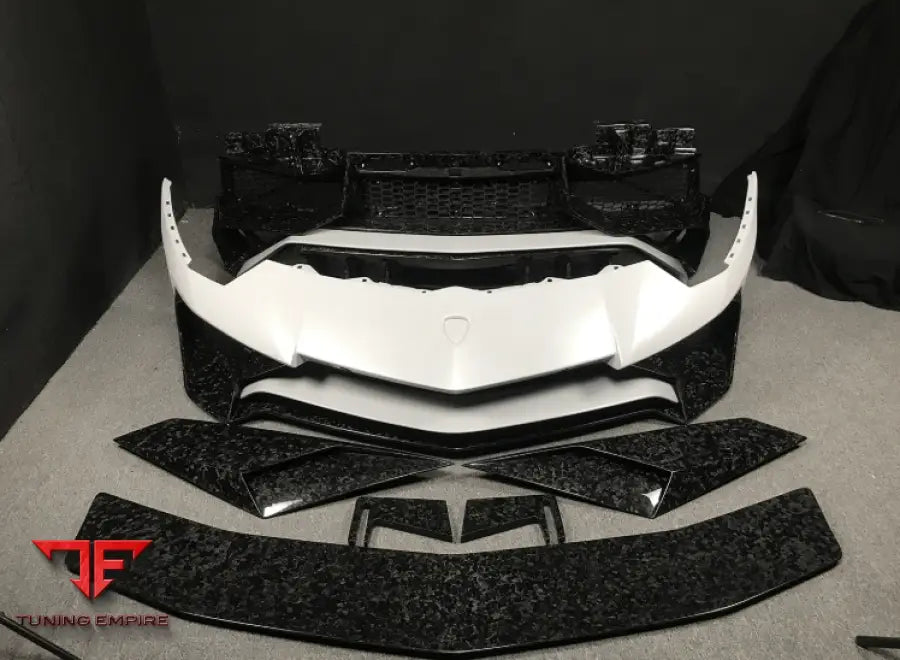 LAMBORGHINI AVENTADOR CARBON BODY KITS