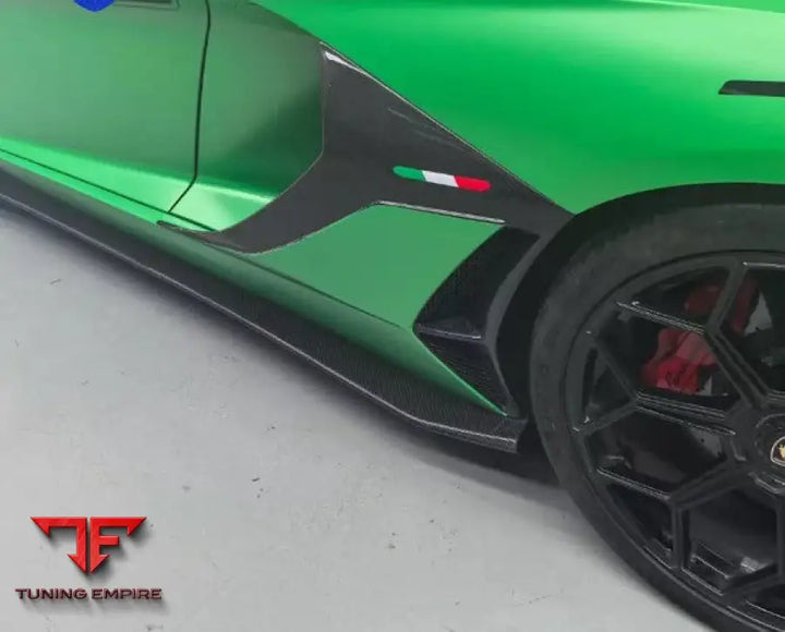 LAMBORGHINI AVENTADOR SVJ CARBON FIBER PARTS