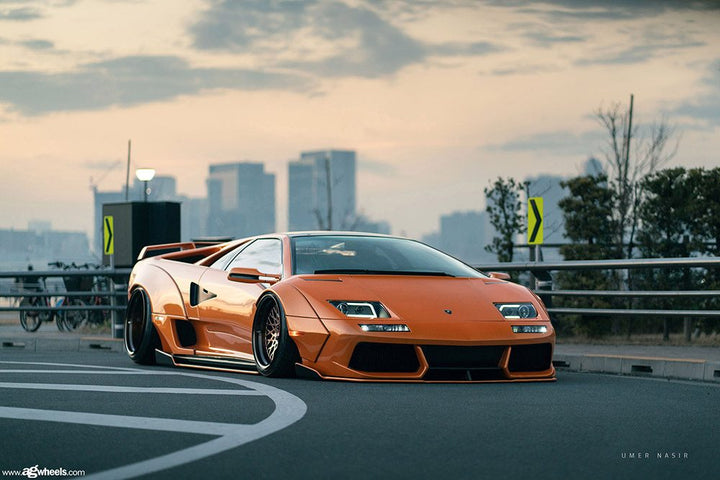 LAMBORGHINI DIABLO on custom forged wheels