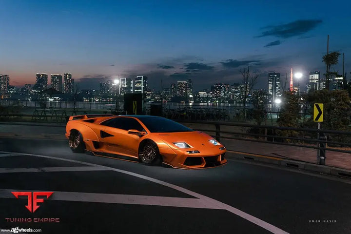LAMBORGHINI DIABLO on custom forged wheels