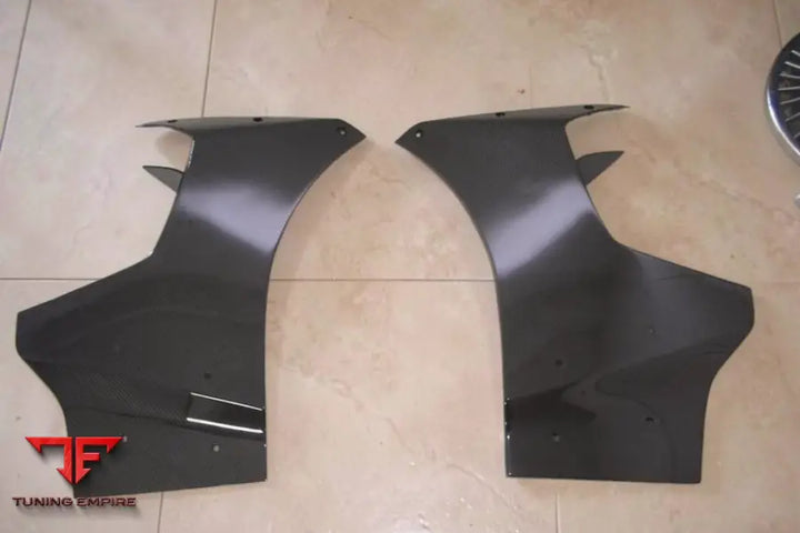LAMBORGHINI GALLARDO CARBON FIBER BODY KIT