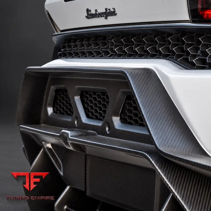 LAMBORGHINI HURACAN CARBON FULL BODY KIT