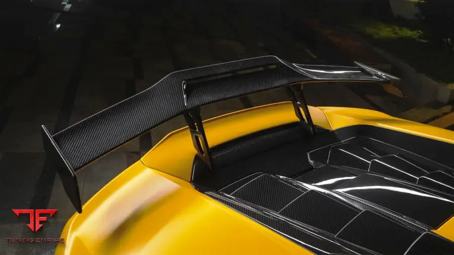 LAMBORGHINI HURACAN EVO CARBON PARTS