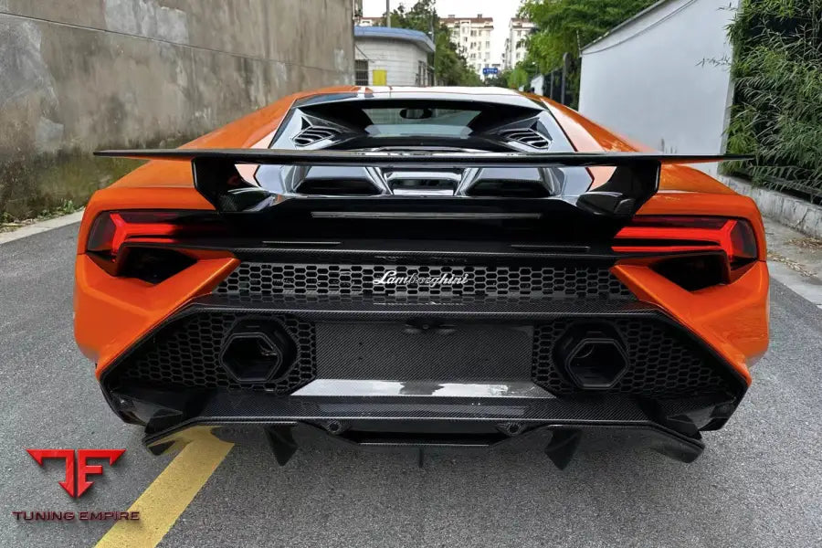 LAMBORGHINI HURACAN EVO CONVERT TECNICA STYLE REAR BUMPER BSD