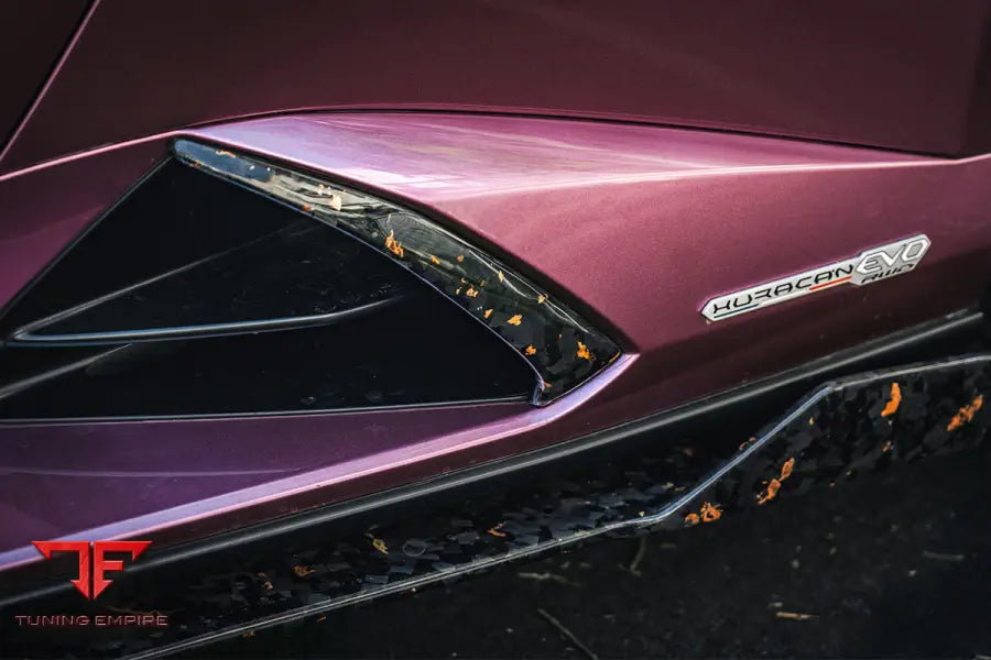LAMBORGHINI HURACAN EVO OD STYLE DRYCARBON FIBER SIDE SKIRTS BSD