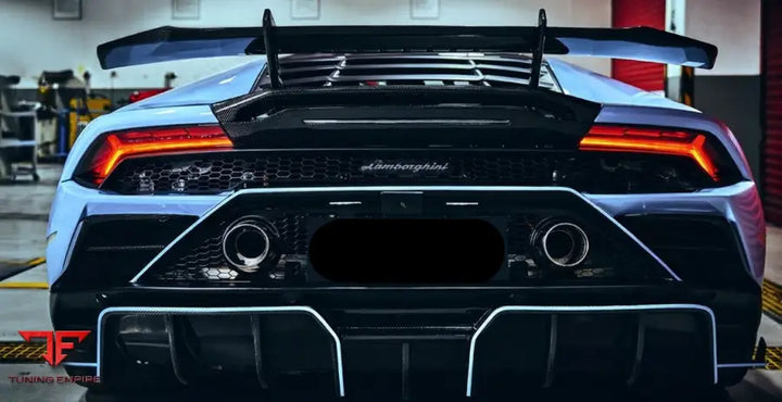 LAMBORGHINI HURACAN EVO RAZOR CARBON BODY KIT