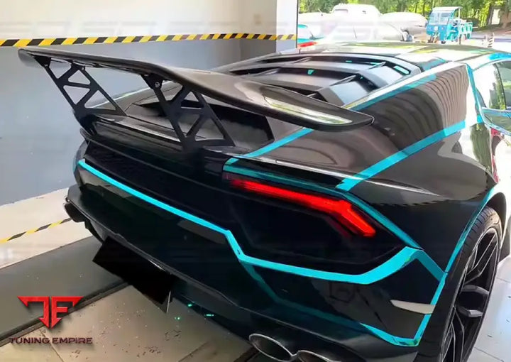 LAMBORGHINI HURACAN LP580/LP610 STYLE V CARBON BODY KIT PARTS