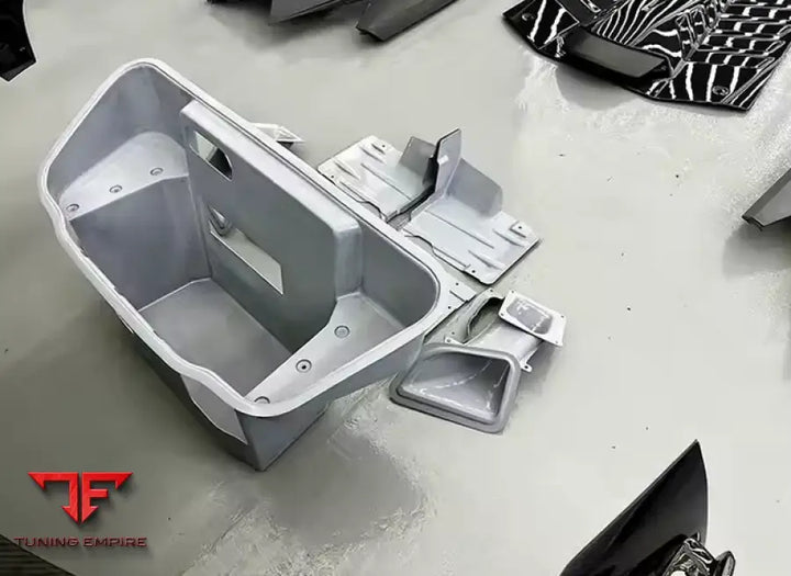 LAMBORGHINI HURACAN LP580/LP610 EVO CARBON BODY KIT PARTS