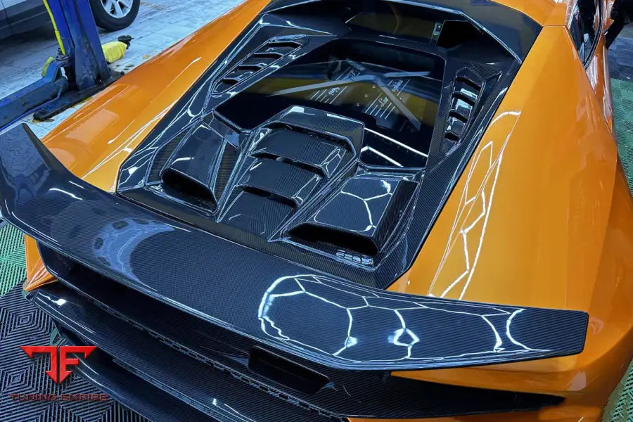 LAMBORGHINI HURACAN LP610 & LP580 & EVO COUPE CONVERT TECNICA STYLE DRY CARBON FIBER REAR ENGINE HOOD BSD
