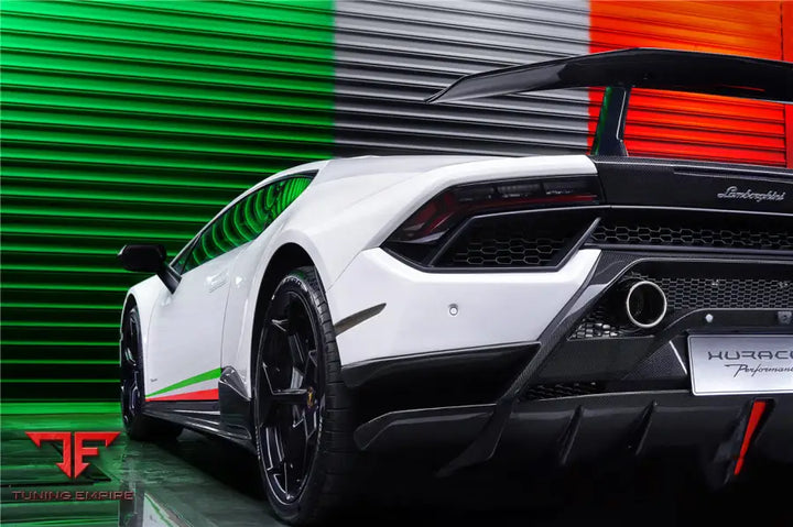 LAMBORGHINI HURACAN LP610 & LP580 & EVO & STO & TECNICA PEVO STYLE SIDE SKIRTS BSD