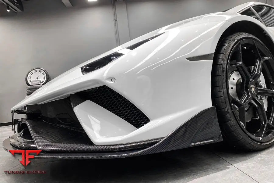 LAMBORGHINI HURACAN LP610 & LP580 & EVO & TECNICA BKSS STYLE PARTIAL CARBON FRONT BUMPER WITH LIP BSD