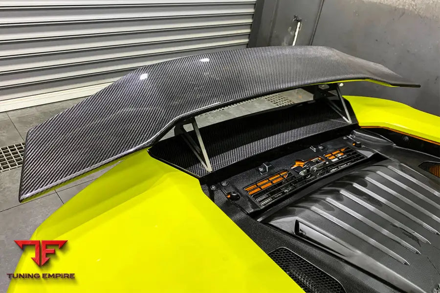 LAMBORGHINI HURACAN LP610 & LP580 & EVO & TECNICA DC STYLE CARBON FIBER TRUNK SPOILER WITH BASE BSD