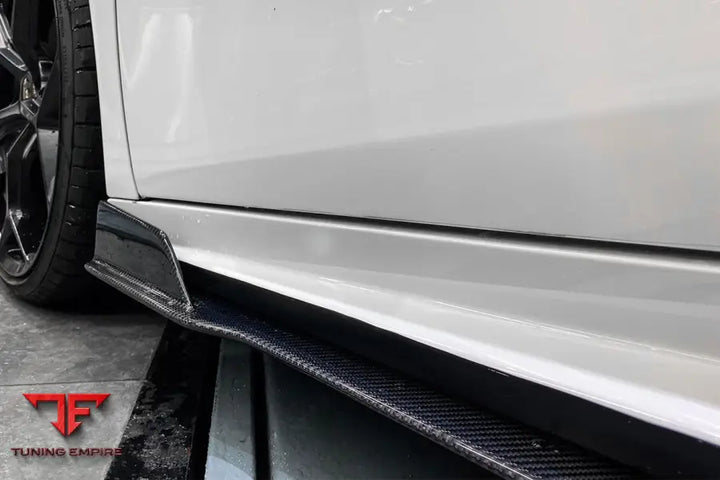 LAMBORGHINI HURACAN LP610&LP580 MD STYLE CARBON FIBER SIDE SKIRTS UNDER BOARD BSD