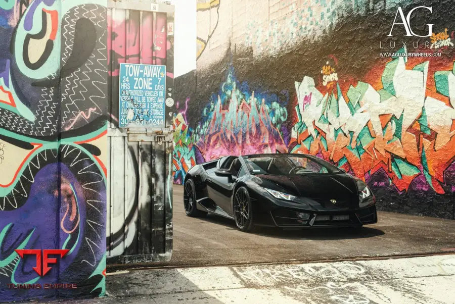 Lamborghini Huracan Spyder on custom forged wheels