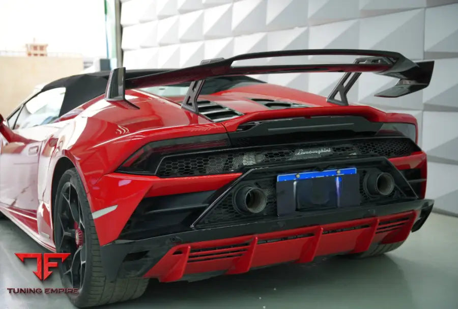 LAMBORGHINI HURACAN 1016 CARBON BODY KITS PARTS
