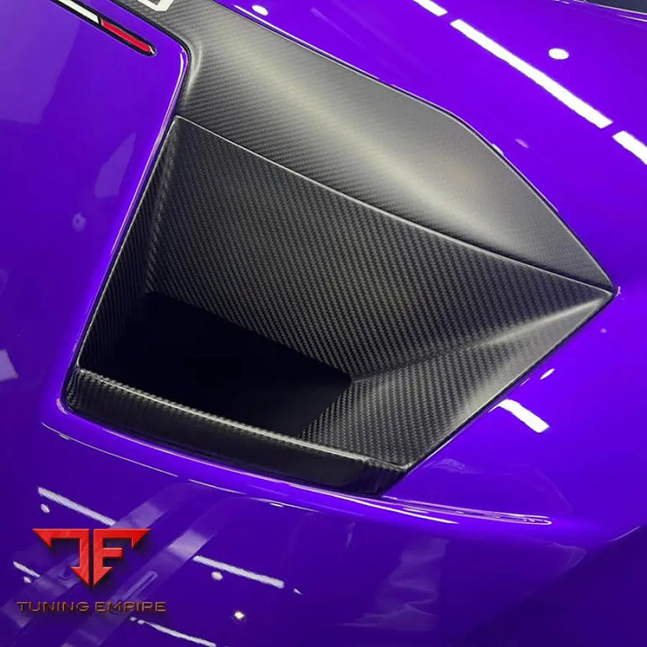 LAMBORGHINI HURACAN STO CARBON FIBER BODY KIT 2020Y