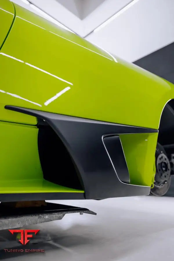 LAMBORGHINI MURCIELAGO CARBON FIBER BODY KIT