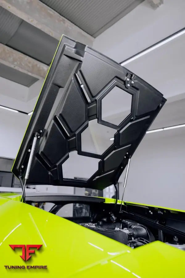 LAMBORGHINI MURCIELAGO LP670 SV CARBON FIBER BODY KIT