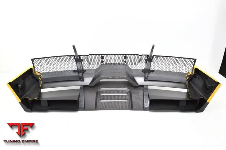 LAMBORGHINI MURCIELAGO LP670 SV CARBON FIBER BODY KIT