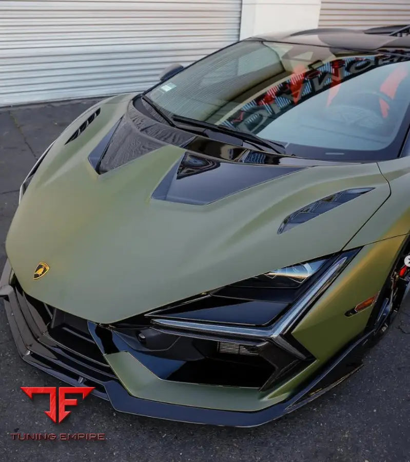 LAMBORGHINI REVUELTO CARBON BODY KIT