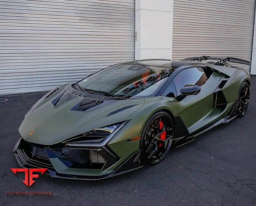 LAMBORGHINI REVUELTO CARBON BODY KIT