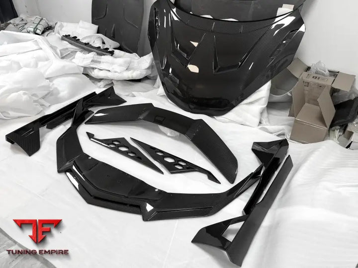 LAMBORGHINI REVUELTO CARBON FIBER PARTS