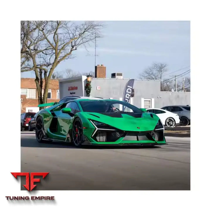 LAMBORGHINI REVUELTO CARBON FIBER BODY KIT