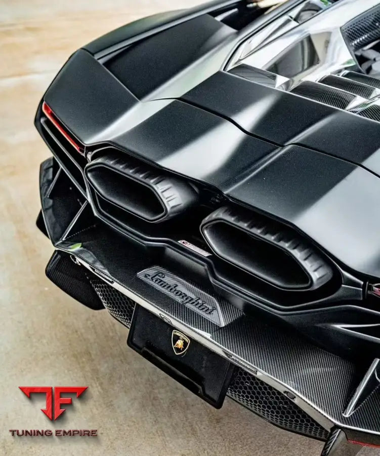 LAMBORGHINI REVUELTO OEM STYLE CARBON PARTS